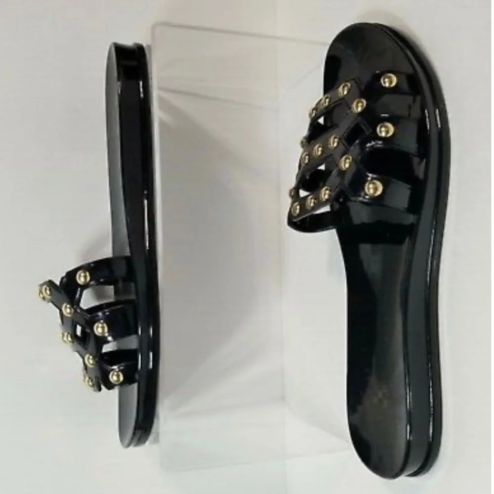 🔥VINCE CAMUTO “Carron” Black Jelly Slides BRAND NEW Size 9 with Gold Studs - Picture 4 of 6